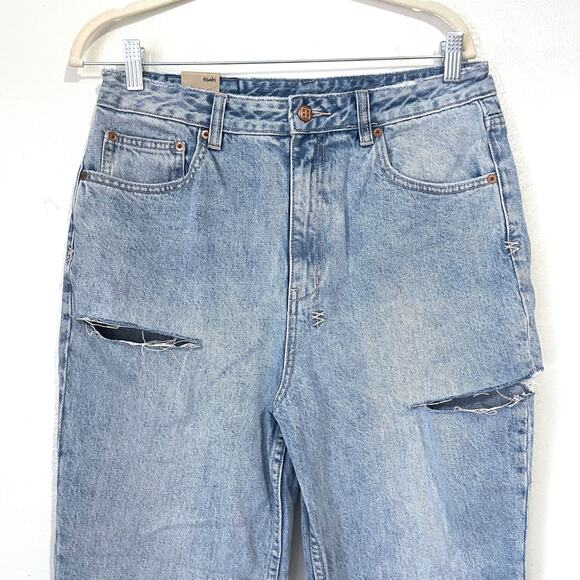 KSUBI NWT Chlo Wasted Slash Tapered Ankle Crop Jean in Faded Wash Size 31 - Picture 7 of 16